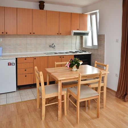 Apartmani Alexandra Budva Ruang foto