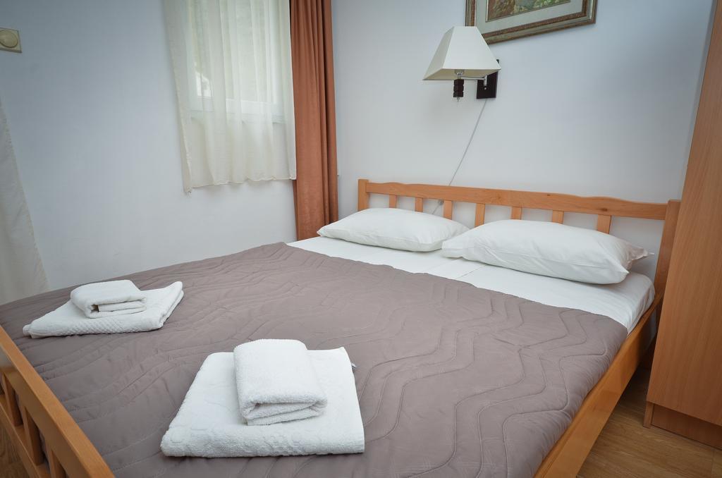Apartmani Alexandra Budva Ruang foto