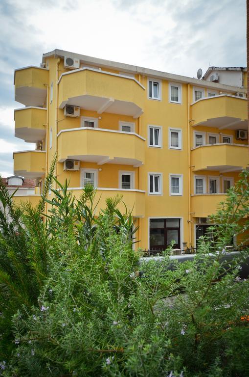 Apartmani Alexandra Budva Bagian luar foto